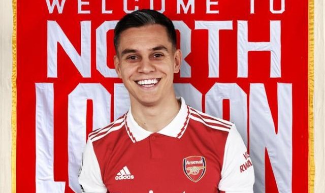 HuaTiHui-阿森纳官宣特罗萨尔 “廉价B计划”实为多功能猛将？