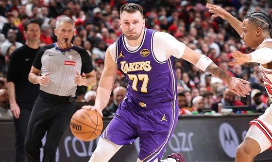 狂轰46+7+11 东契奇：关键在于保持侵略性 坚持主动出击