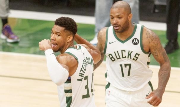 华体会APP-对手阵容残缺不整 雄鹿面对的是机会更是挑战