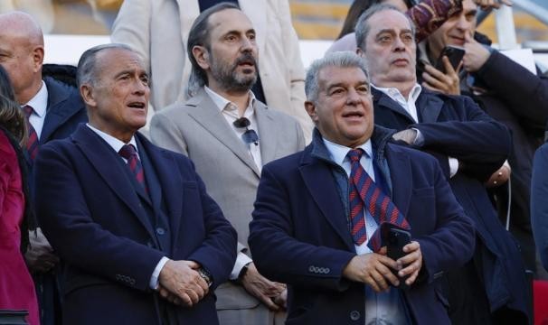 HuaTiHui-拉波尔塔辞去巴萨主席职位，一个月后再连任？