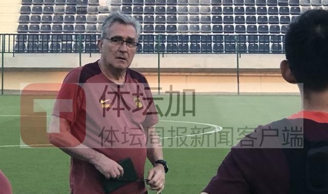 HuaTiHui-国足迪拜第二练直接上量 武磊蒋光太连续缺席训练