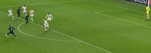 1666734493857083739.gif 动画 (4435).gif